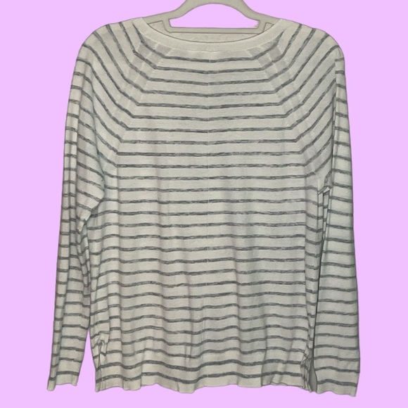 GAP Sweaters - 𝅺GAP Women’s Lightweight Cotton Sweater Size M Ivory/Gray